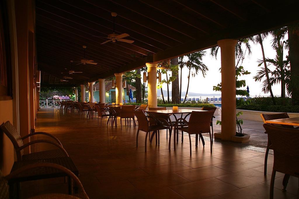 Sunscape Splash Montego Bay Resort And Spa Restaurant bilde